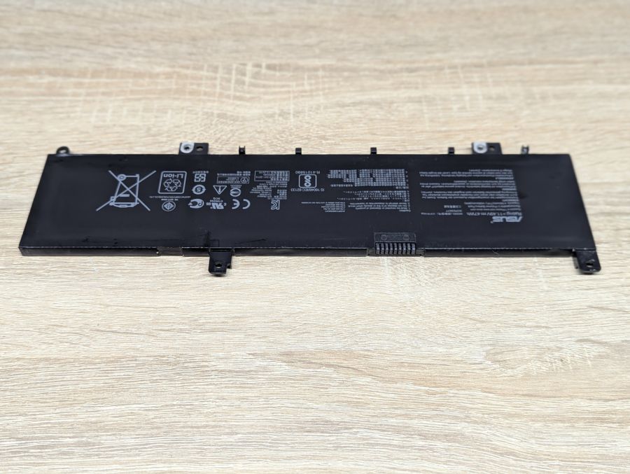 Б/В Оригінальна акумуляторна батарея Asus C31N1636