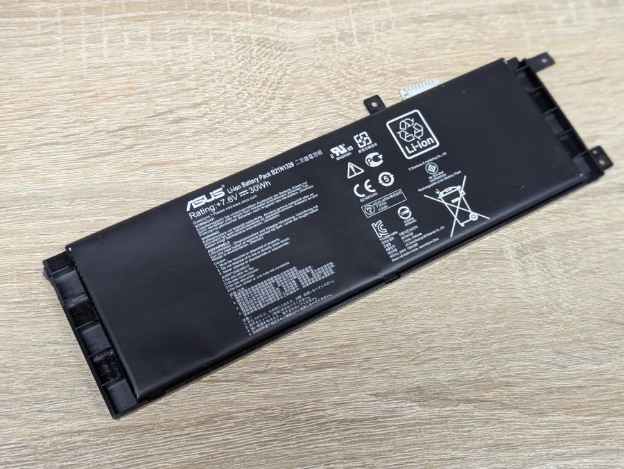 Б/В Оригінальна акумуляторна батарея Asus B21N1329