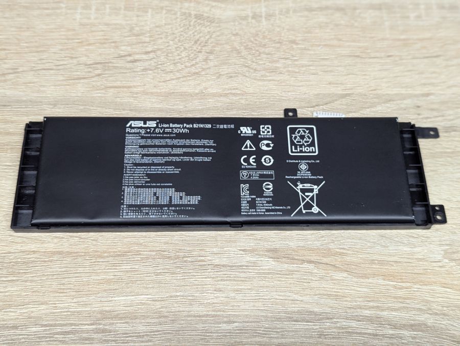 Б/В Оригінальна акумуляторна батарея Asus B21N1329