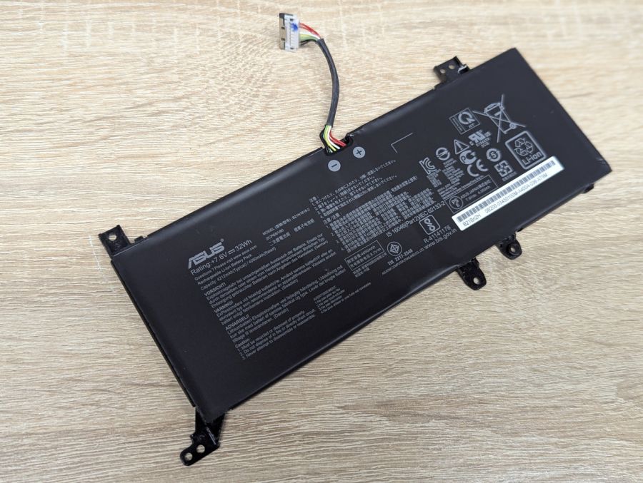 Б/В Оригінальна акумуляторна батарея Asus C21N1818-2