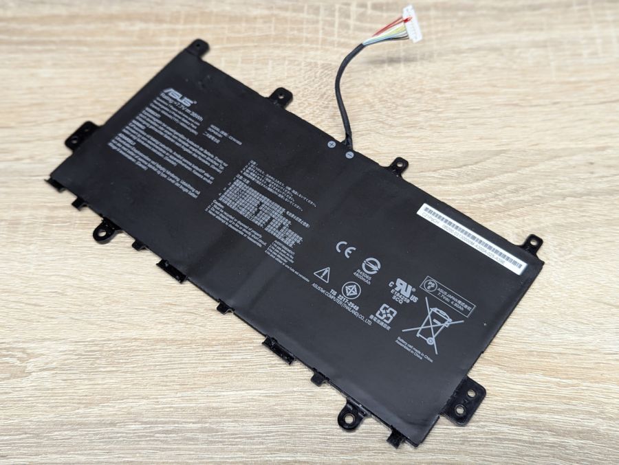 Б/В Оригінальна акумуляторна батарея Asus C21N1808