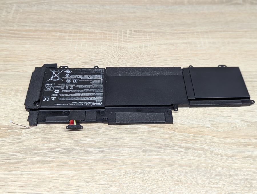 Б/В Оригінальна акумуляторна батарея Asus C23-UX32
