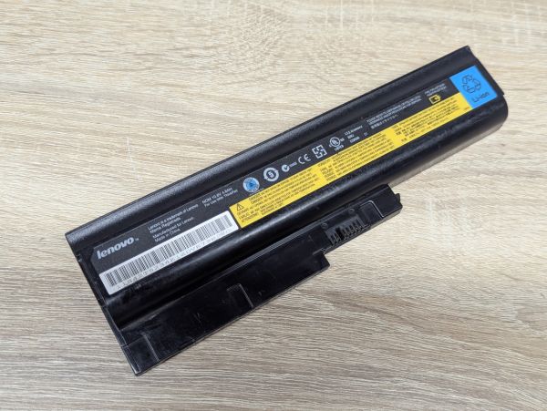 Б/В Оригінальна акумуляторна батарея Lenovo 42T5233 (42T5234)