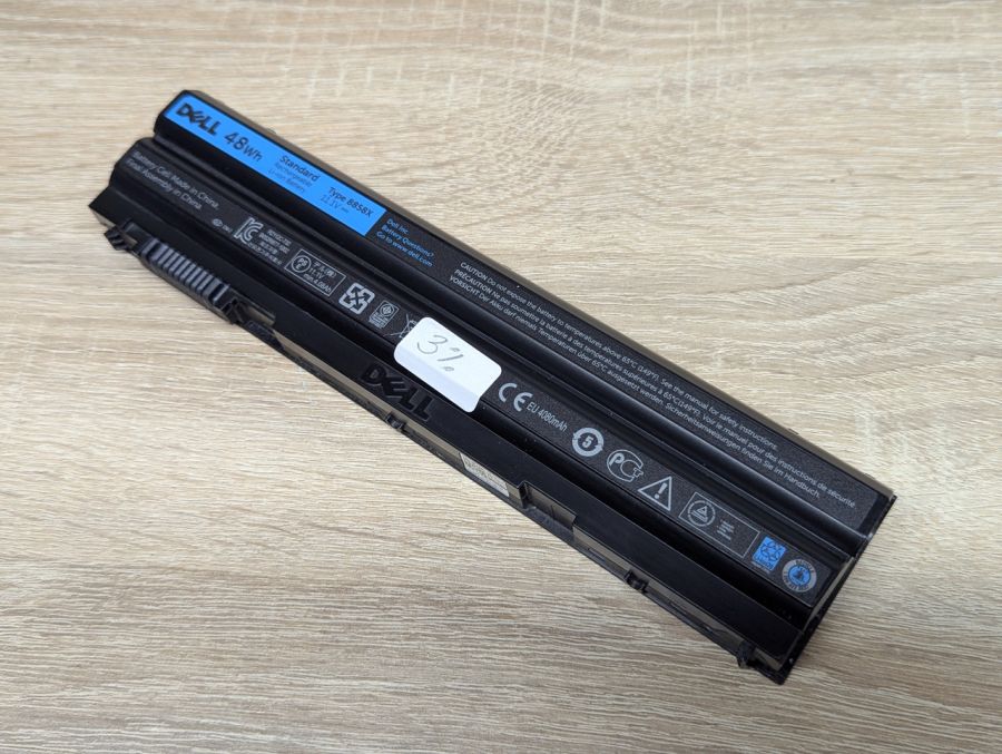 Б/В Оригінальна акумуляторна батарея Dell 8858X