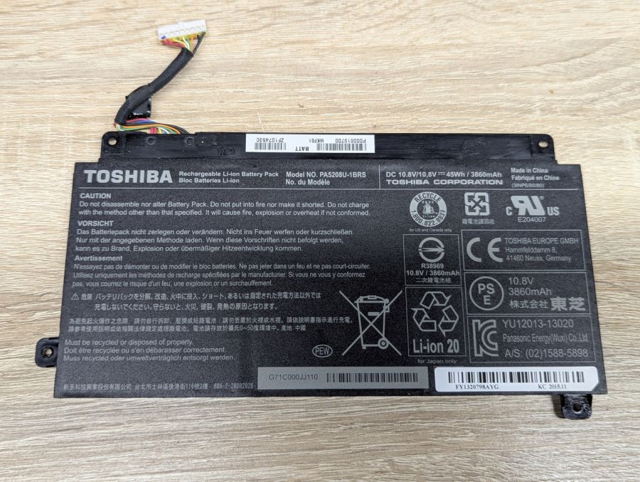 Б/В Оригінальна акумуляторна батарея Toshiba PA5208U-1BRS