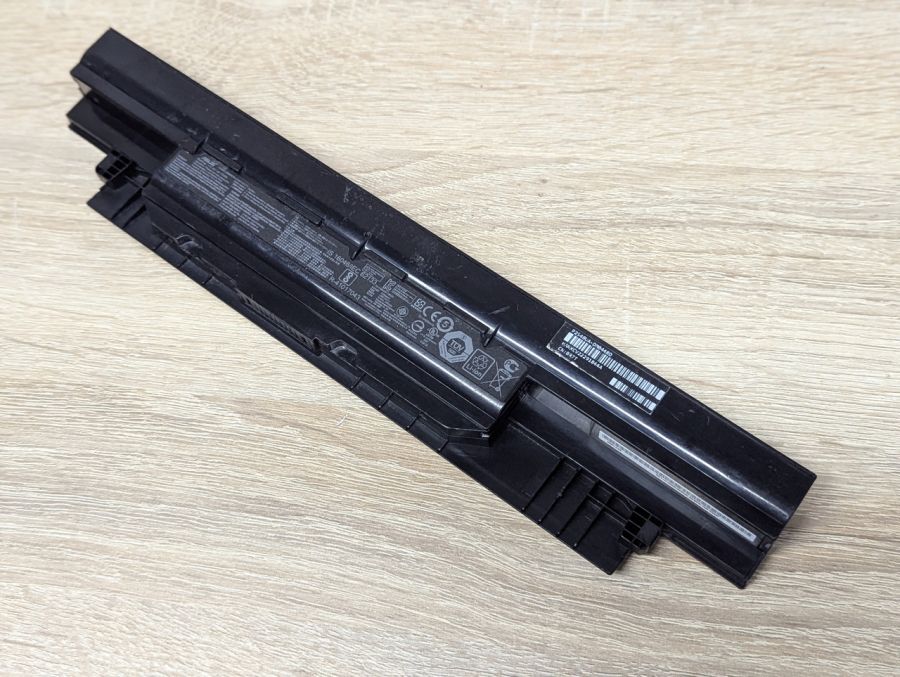 Б/В Оригінальна акумуляторна батарея Asus A32N1331(1)