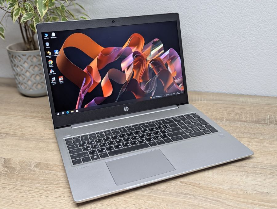Ноутбук Б/В HP ProBook 450 G6, Intel Core i5-8265U, DDR4 16 GB, SSD 256GB, 15.6" Full HD