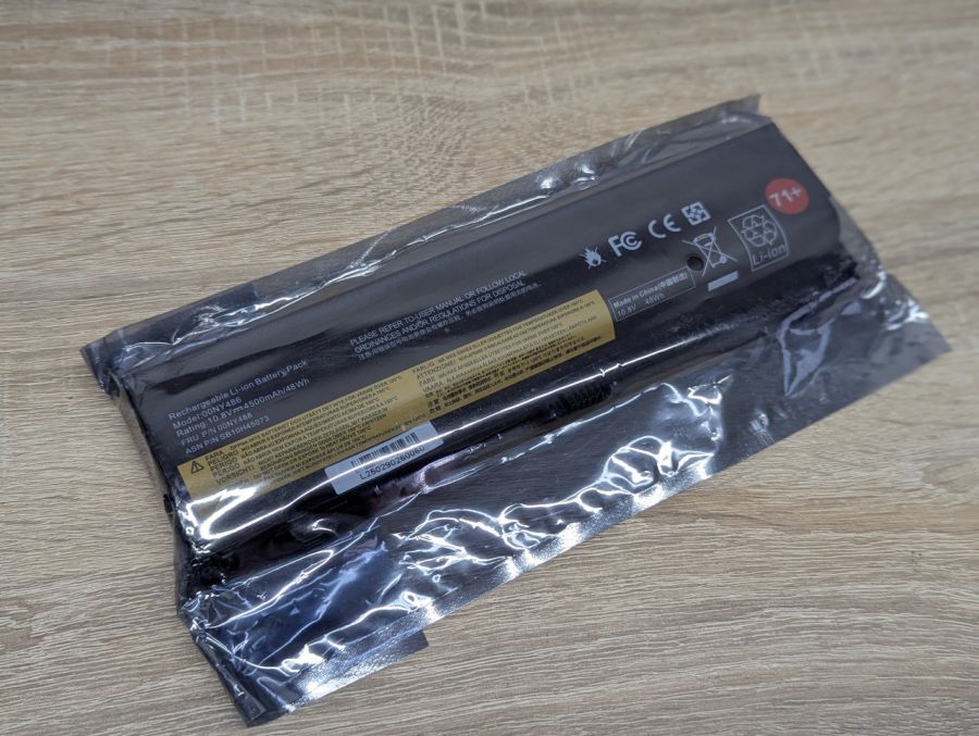 Б/В Оригінальна акумуляторна батарея Lenovo 00NY486