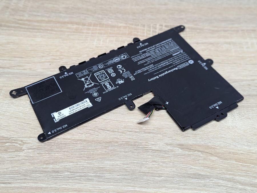 Б/В Оригінальна акумуляторна батарея HP PO02XL [ProductHub SKU PO02XL]