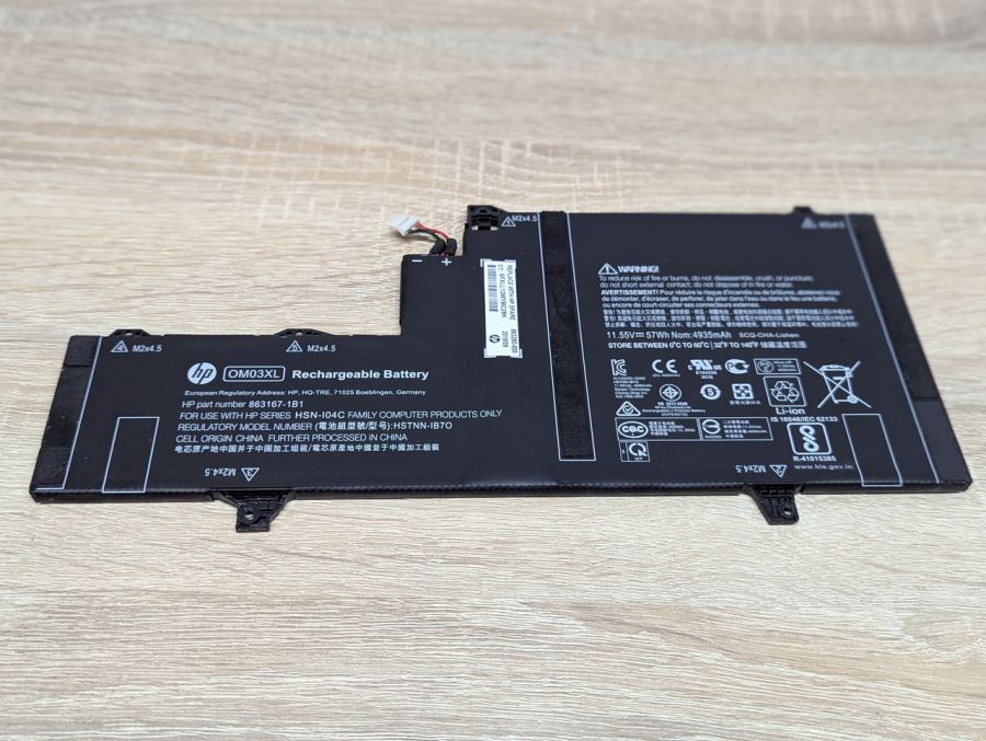 Б/В Оригінальна акумуляторна батарея HP OM03XL
