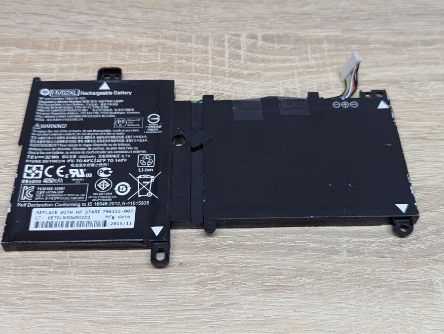 Б/В Оригінальна акумуляторна батарея HP HV02XL