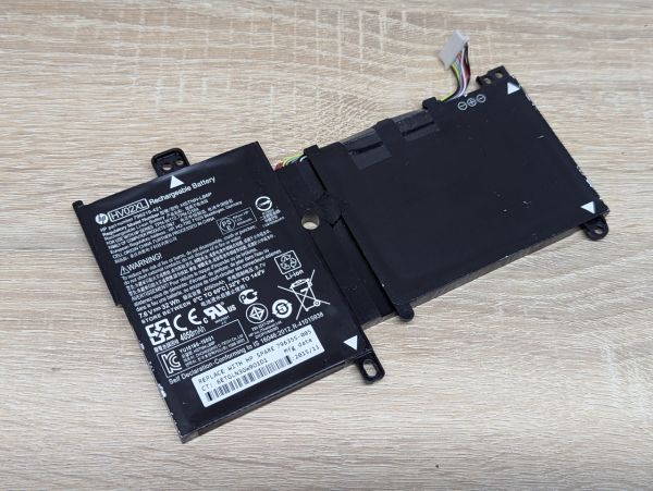 Б/В Оригінальна акумуляторна батарея HP HV02XL