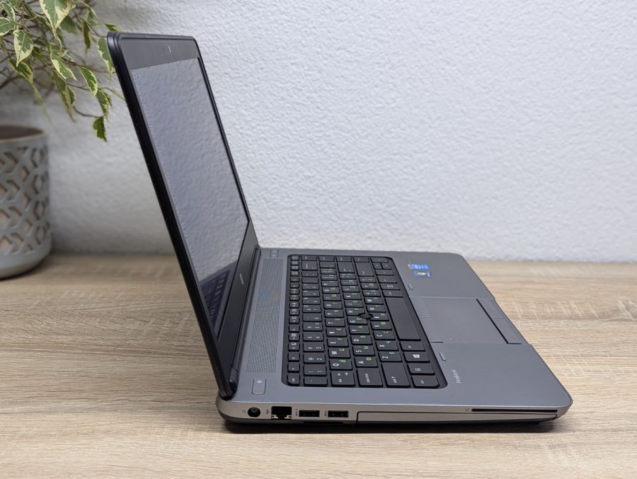 Уцінка! Ноутбук Б/В HP ProBook 640 G1, Intel Core i5-4200M, DDR3 8 GB, SSD 128GB, 14" HD