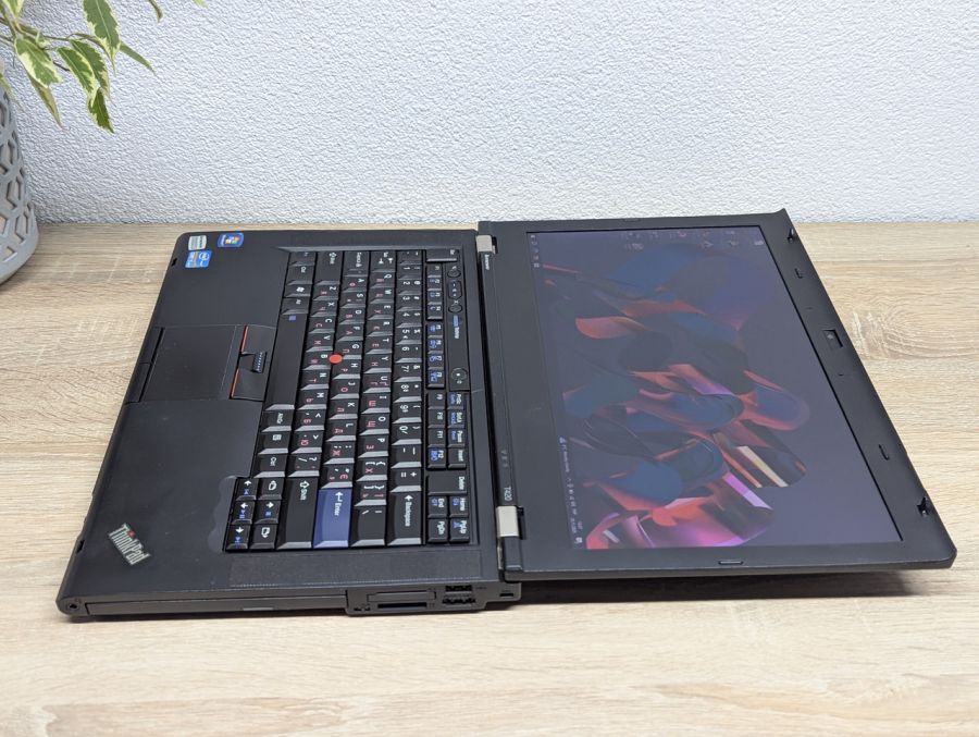 Уцінка! Ноутбук Б/В Lenovo T420, Intel Core i5-2540M, DDR3 8 GB, SSD 128GB, 14" HD