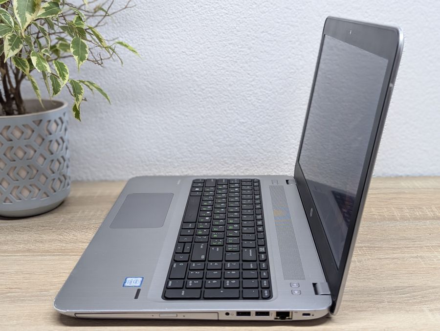 Уцінка! Ноутбук Б/В HP ProBook 450 G4, Intel Core i5-7200U, DDR4 8 GB, SSD 128GB, 15.6" Full HD