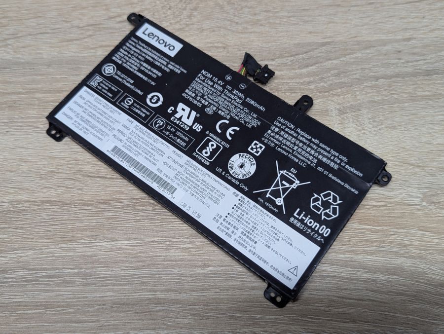 Б/В Оригінальна акумуляторна батарея Lenovo SB10L84123