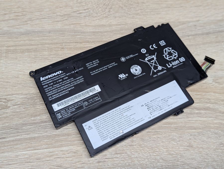 Б/В Оригінальний акумулятор Lenovo 45N1704 (45N1705)