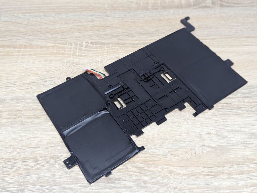 Б/В Оригінальна акумуляторна батарея Lenovo SB10F46444 (00HW006) для док-станції клавіатури