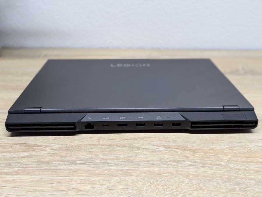 Ноутбук Б/В Lenovo Legion 5 Pro 16ARH7H, AMD Ryzen 7 6800H, DDR5, SSD 1TB, NVIDIA GeForce RTX 3060, 15.6" Full HD