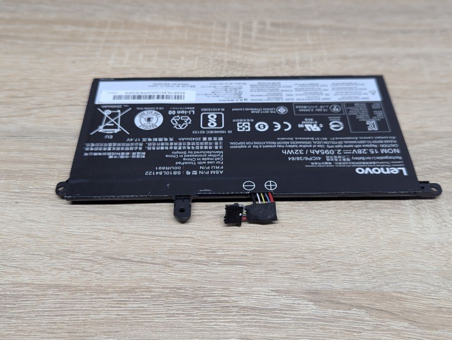 Б/В Оригінальна акумуляторна батарея Lenovo SB10L84122