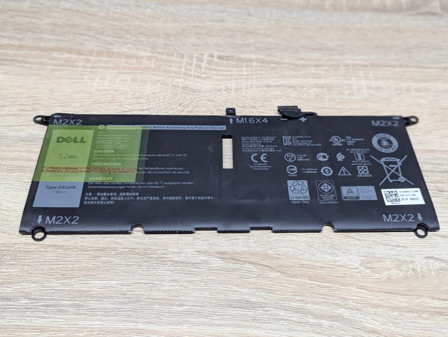 Б/В Оригінальна акумуляторна батарея Dell DXGH8