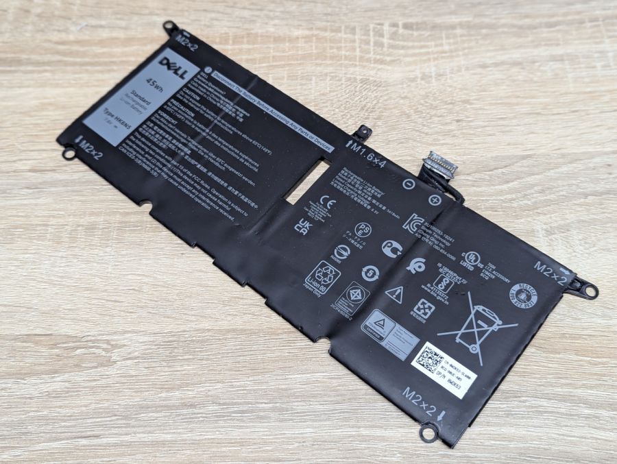 Б/В Оригінальна акумуляторна батарея Dell HK6N5