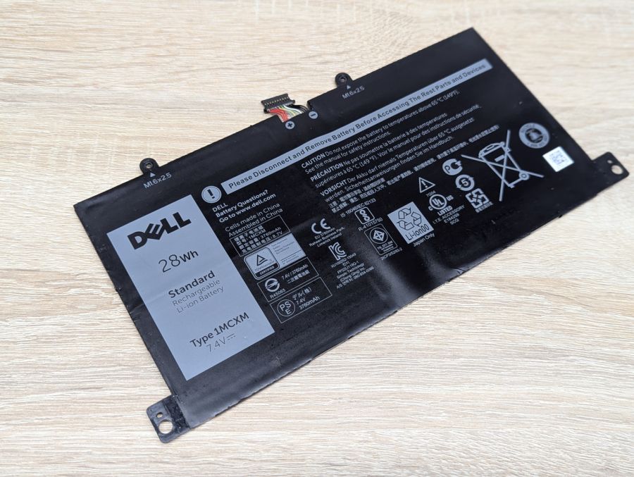 Б/В Оригінальна акумуляторна батарея Dell 1MCXM