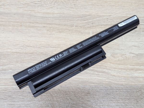 Б/В Оригінальна акумуляторна батарея Sony VGP-BPS26