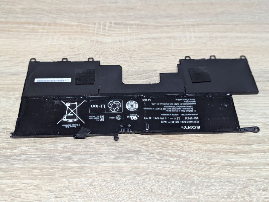 Б/В Оригінальна акумуляторна батарея Sony VGP-BPS38