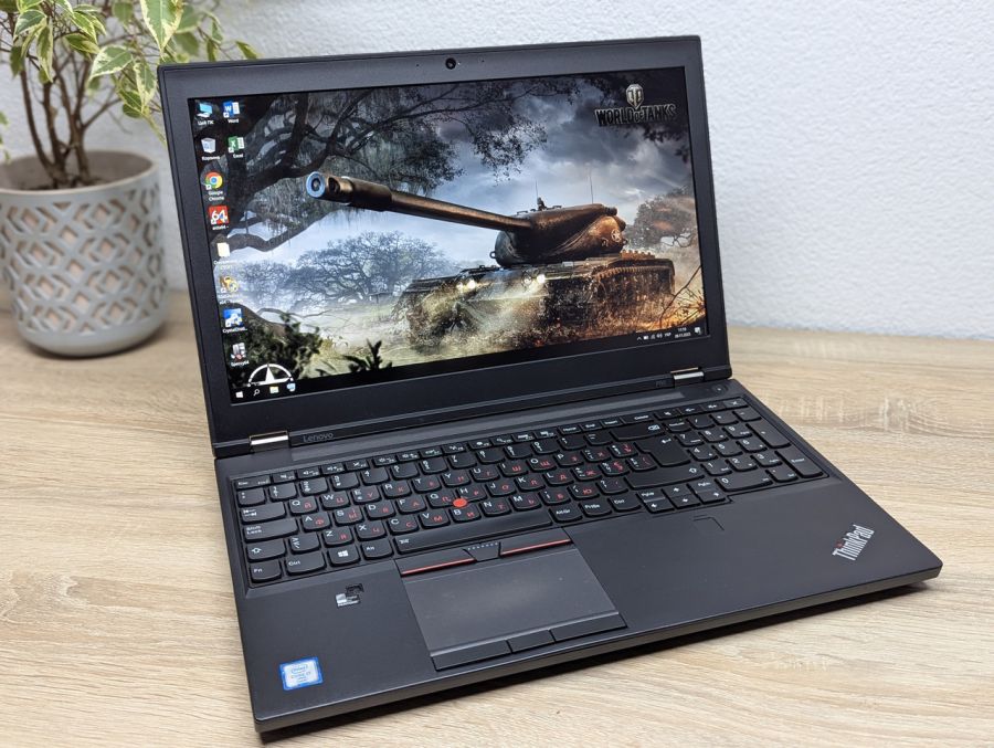Ноутбук Б/В Lenovo ThinkPad P50, Intel Core i7-6820HQ, DDR4 24 GB, SSD 128GB + SSD 256GB, NVIDIA Quadro M2000M 4 gb, 15.6" Full HD