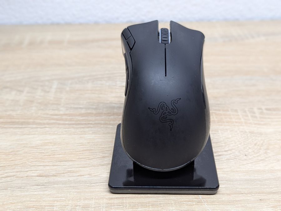 Новий Ігрова миша Razer Mamba Wireless на підставці