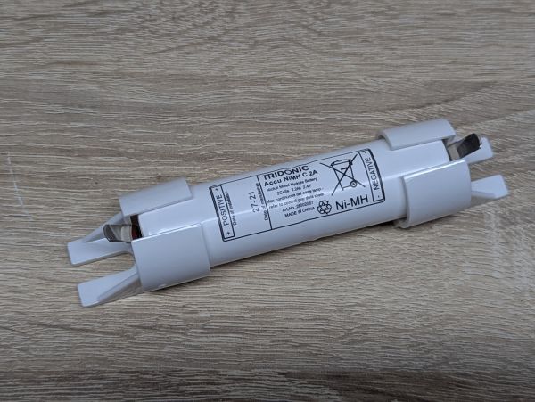 Новий Акумуляторні блоки Tridonic Ni-MH C 2A Qty5