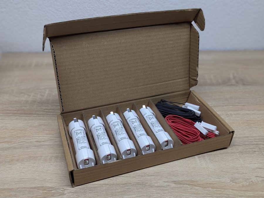 Новий Акумуляторні блоки Tridonic Ni-MH C 2A Qty5 [ProductHub SKU Ni-MH]