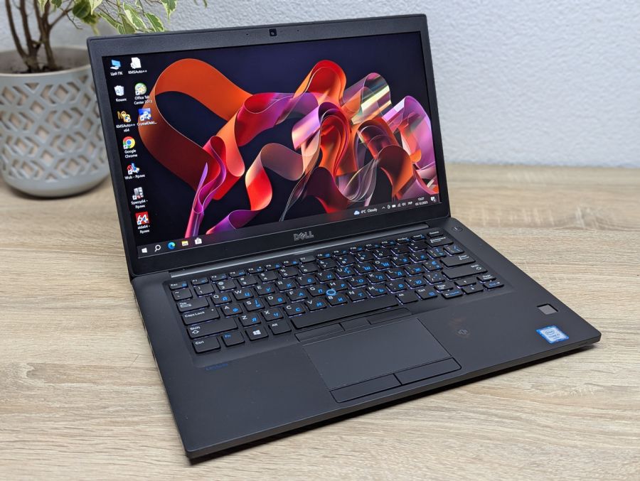 Ноутбук Б/В Dell Latitude 7480, Intel Core i7-6600U, DDR4 16 GB, SSD 256GB, 14" Full HD