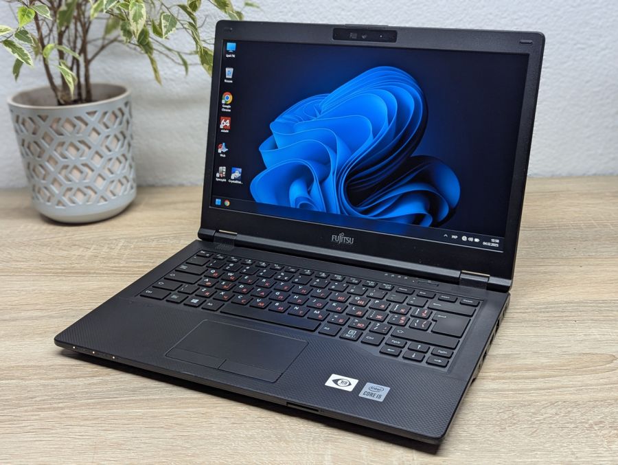 Ноутбук Б/В Fujitsu LifeBook E5410, Intel Core i5-10210U, DDR4 16 GB, SSD 256GB, 14" Full HD