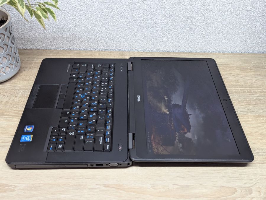 Уцінка! Ноутбук Б/В Dell Latitude E5440, Intel Core i5-4310U, DDR3 8 GB, SSD 128GB, 14" HD
