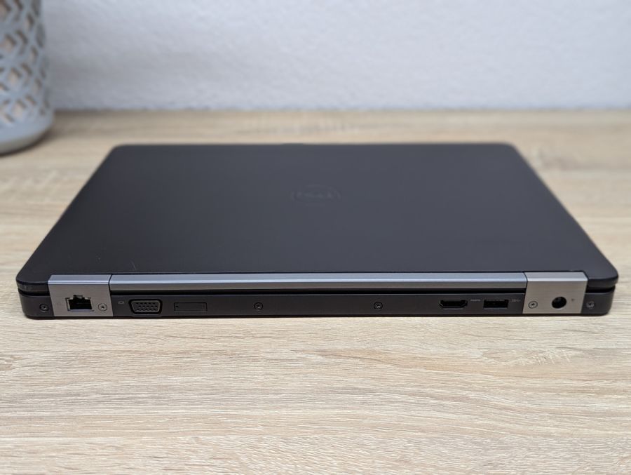 Ноутбук Б/В Dell Latitude E5470, Intel Core i5-6200U, DDR4 8 GB, SSD 128GB, 14" HD