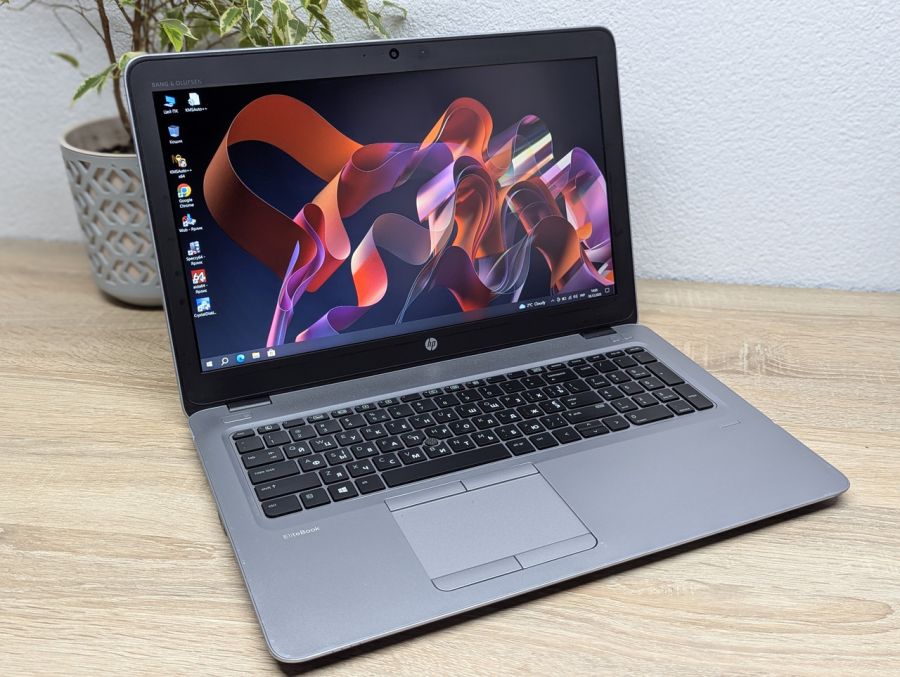 Ноутбук Б/В HP EliteBook 850 G3, Intel Core i7-6600U, DDR4 8 GB, SSD 128GB, 15.6" Full HD