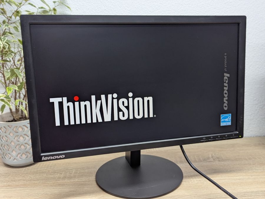 Б/В Б\У Монітор Lenovo ThinkVision T2224d