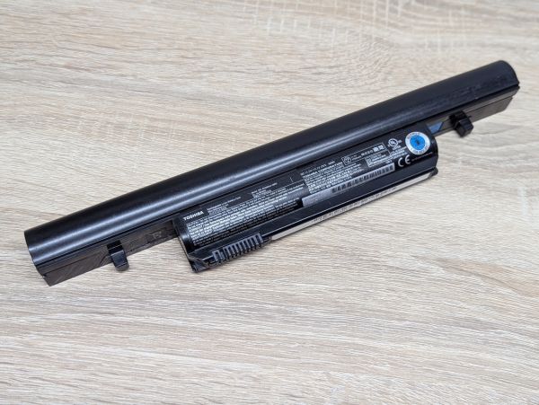 Б/В Акумуляторна батарея Toshiba PA3905U-1BRS