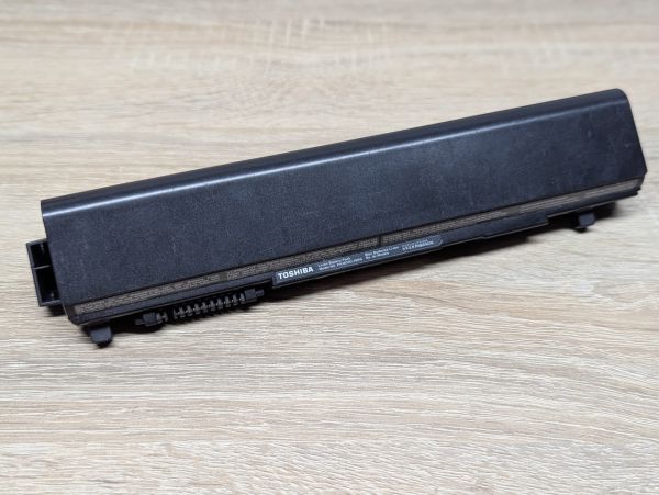Б/В Акумуляторна батарея Toshiba PA3833U-1BRS