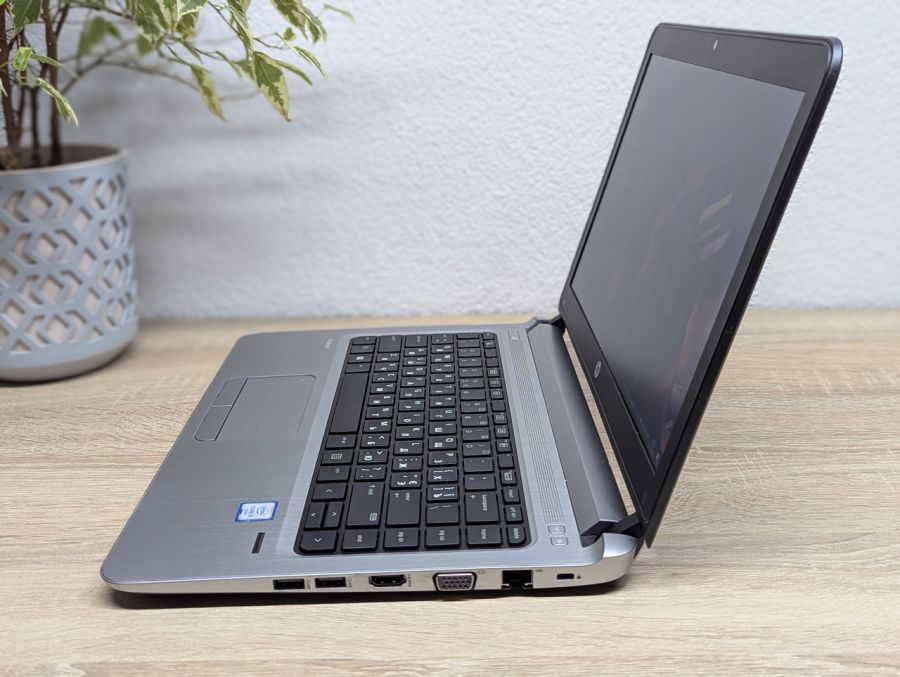 Ноутбук Б/В HP ProBook 430 G3, Intel Core i5-6200U, DDR3 8 GB, SSD 128GB + 256 GB, 12.5" HD