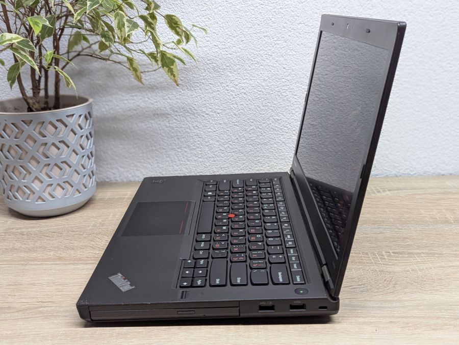 Ноутбук Б/В Lenovo T440P, Intel Core i7-4600M, DDR3 8 GB, SSD 128GB, 14" HD