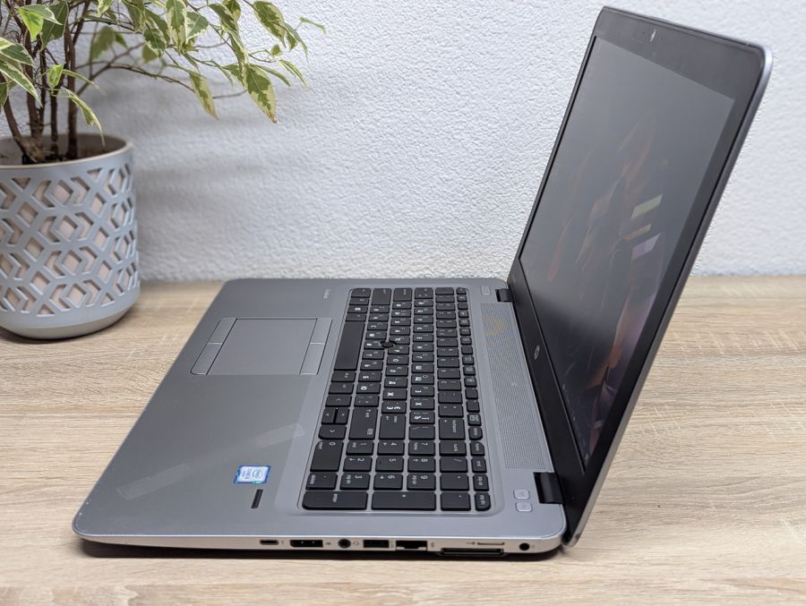 Уцінка! Ноутбук Б/В HP EliteBook 850 G3, Intel Core i5-6200U, DDR4 8 GB, SSD 128GB, 15.6" Full HD