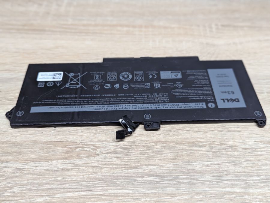 Б/В Оригінальна акумуляторна батарея Dell RJ40G