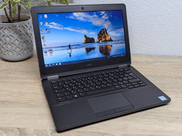Уцінка! Ноутбук Б/В Dell Latitude E5270, Intel Core i3-6100U, DDR4 8 GB, SSD 128GB, 12" HD