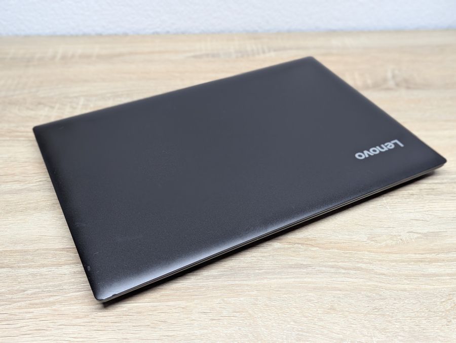 Ноутбук Б/В Lenovo IdeaPad 320-15IKB, Intel Core i3-7100U, DDR4 8 GB, SSD 128GB, 15.6" Full HD