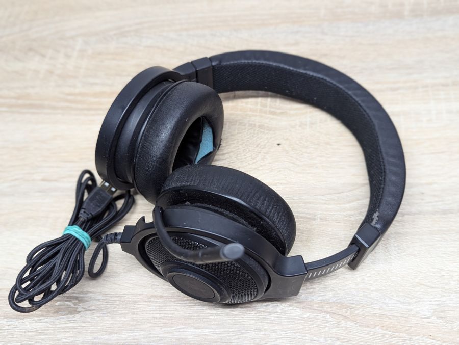 Б/В Ігрова гарнітура Razer Kraken 7.1 V2