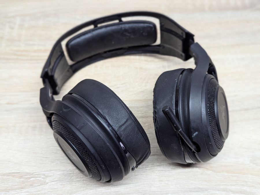 Б/В Ігрова гарнітура Razer ManO'War