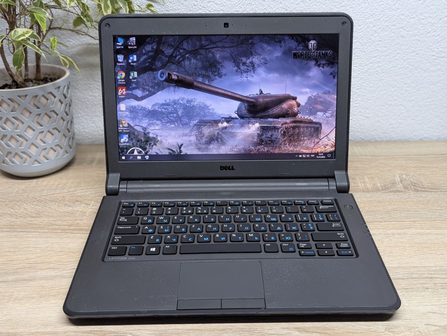 Уцінка! Ноутбук Б/В Dell Latitude 3340, Intel Core i3-4005U, DDR3 8 GB, SSD 128GB, 13.3" HD